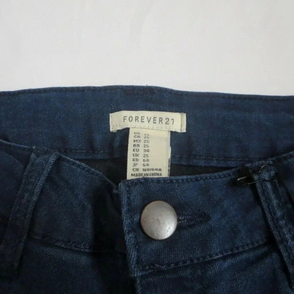 NWT Forever 21 Skinny Crop Ankle Jeans Size 25 - Picture 2 of 4